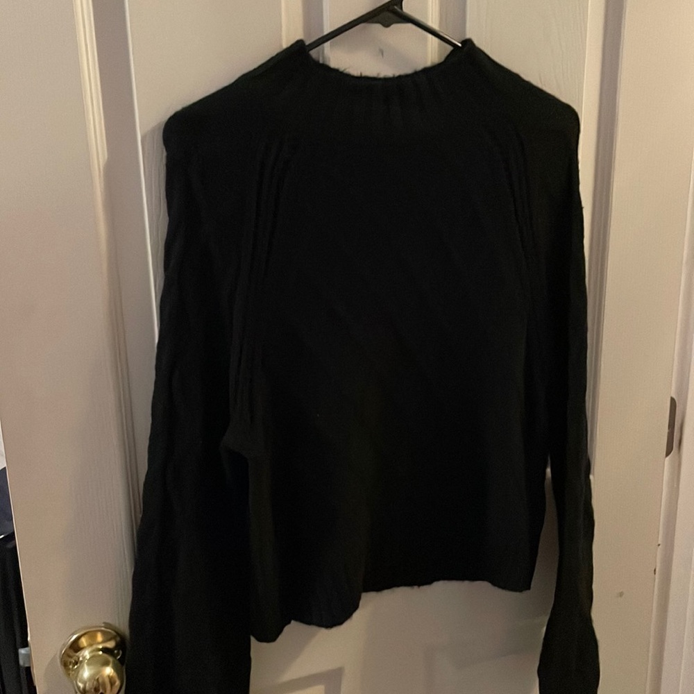 American eagle M Mock neck sweater never worn
